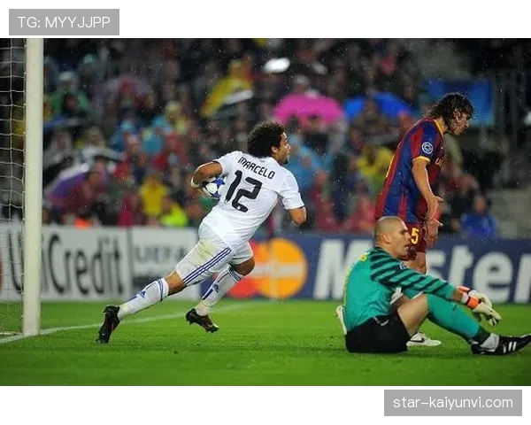 中圈开球规则详解：判罚条件与比赛重启规范